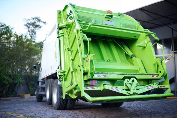 Best Estate Cleanout Services  in Bell Gardens, CA